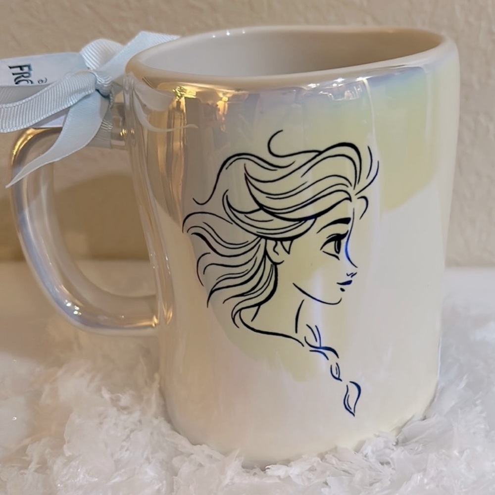 Rae Dunn Artisan collection Disney Frozen coffee mug